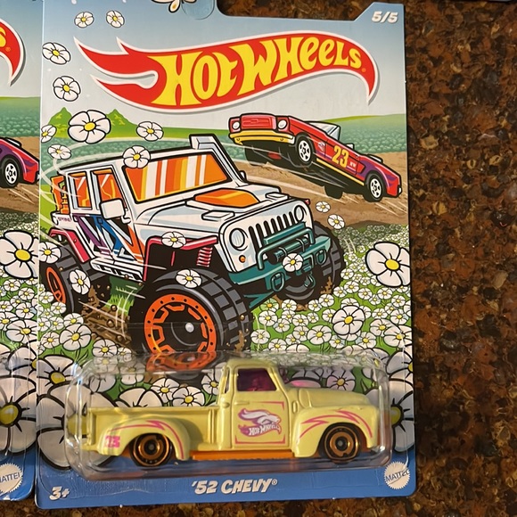 Spring 2023 Hot Wheels Lot of 5 - Picture 6 of 6
